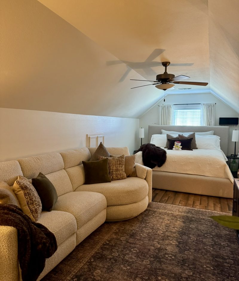 78DFB4D9-D337-478F-968D-4F4549C02727_1_102_a